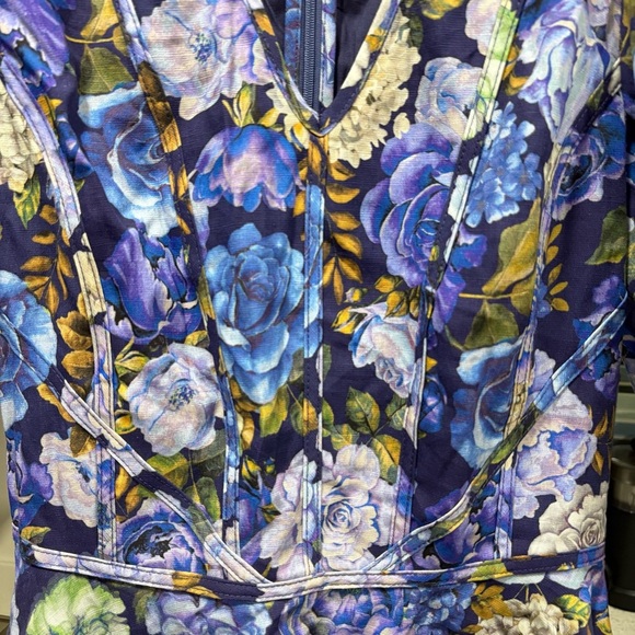 NWT Rachel Parcell v-neck puff sleeve mini dress - Picture 4 of 7